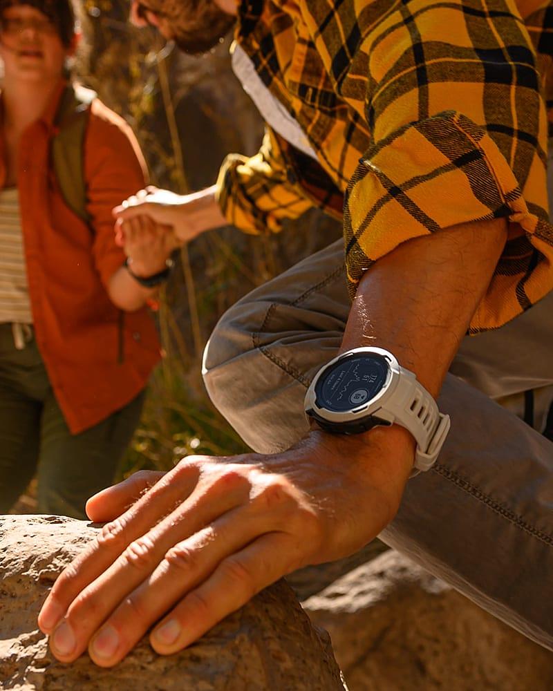 Garmin Instinct 2S Solar-Neo Tropic